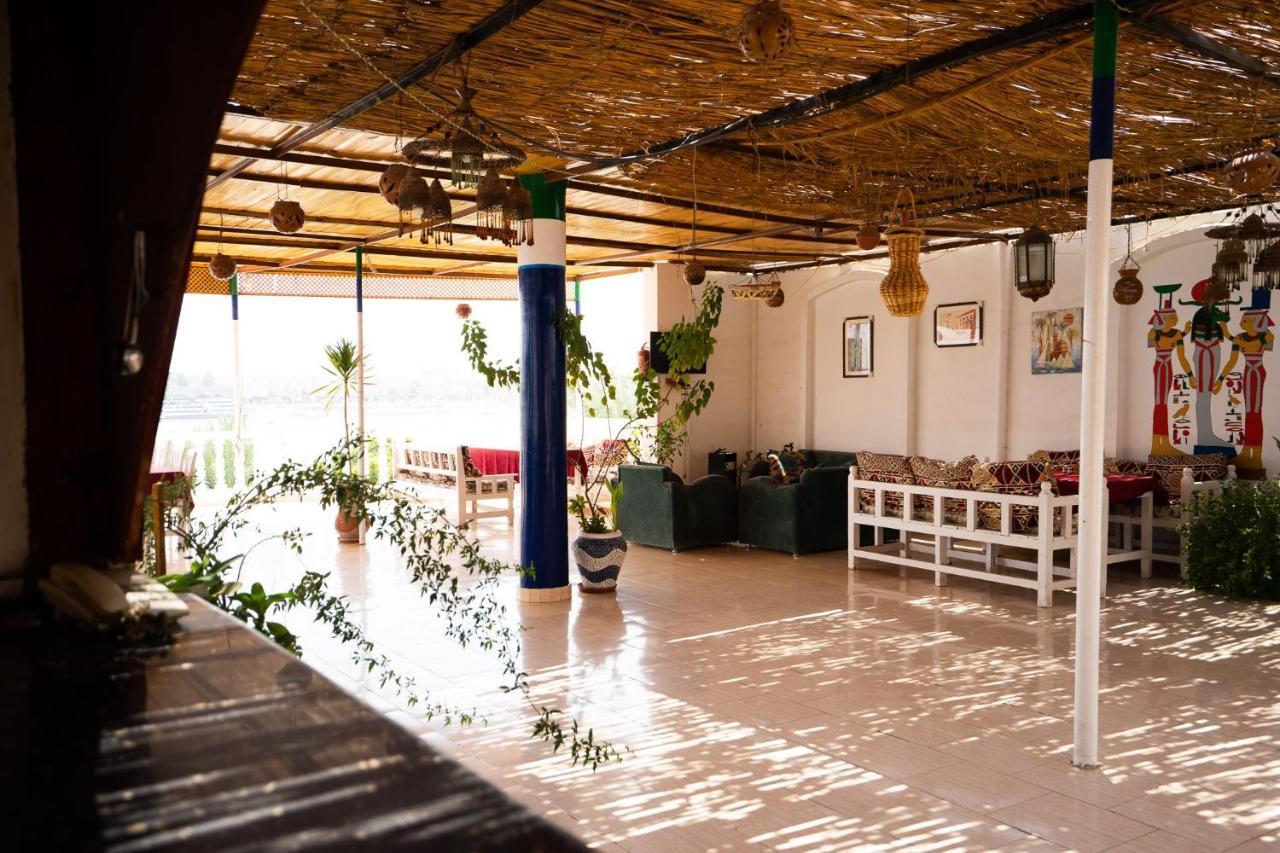 El Mesala Hotel Luxor Eksteriør billede