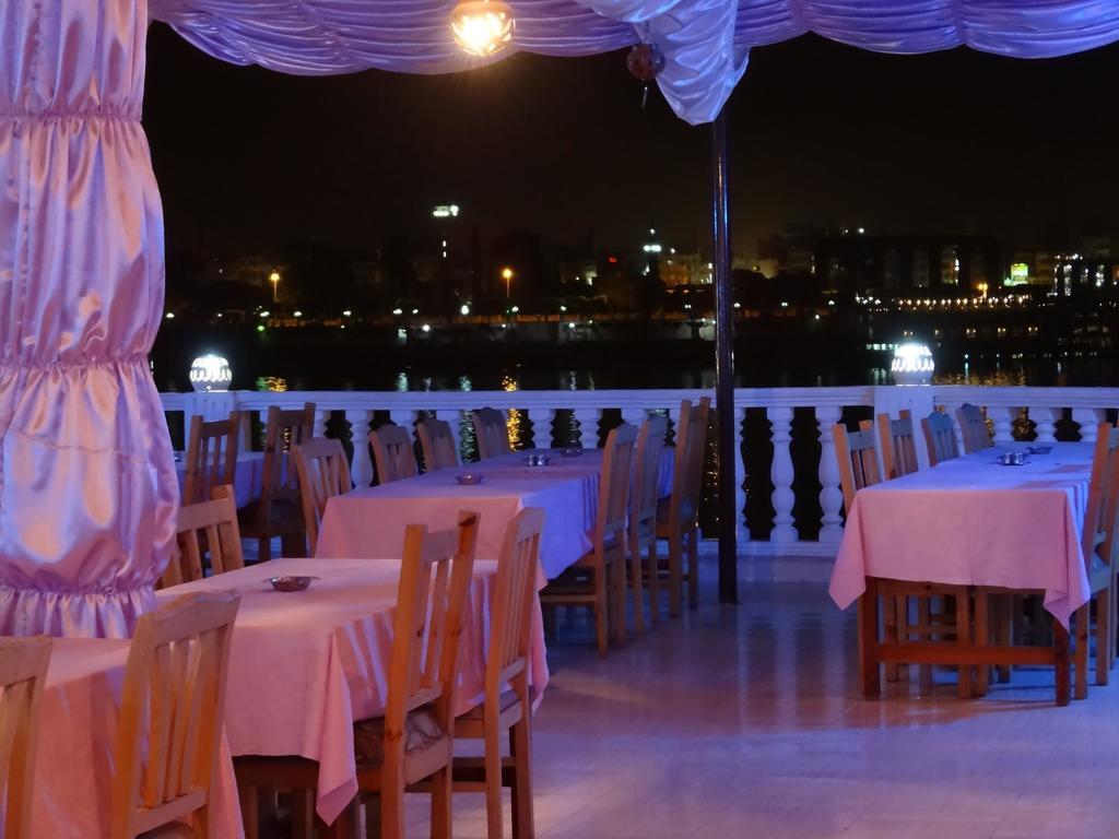El Mesala Hotel Luxor Eksteriør billede