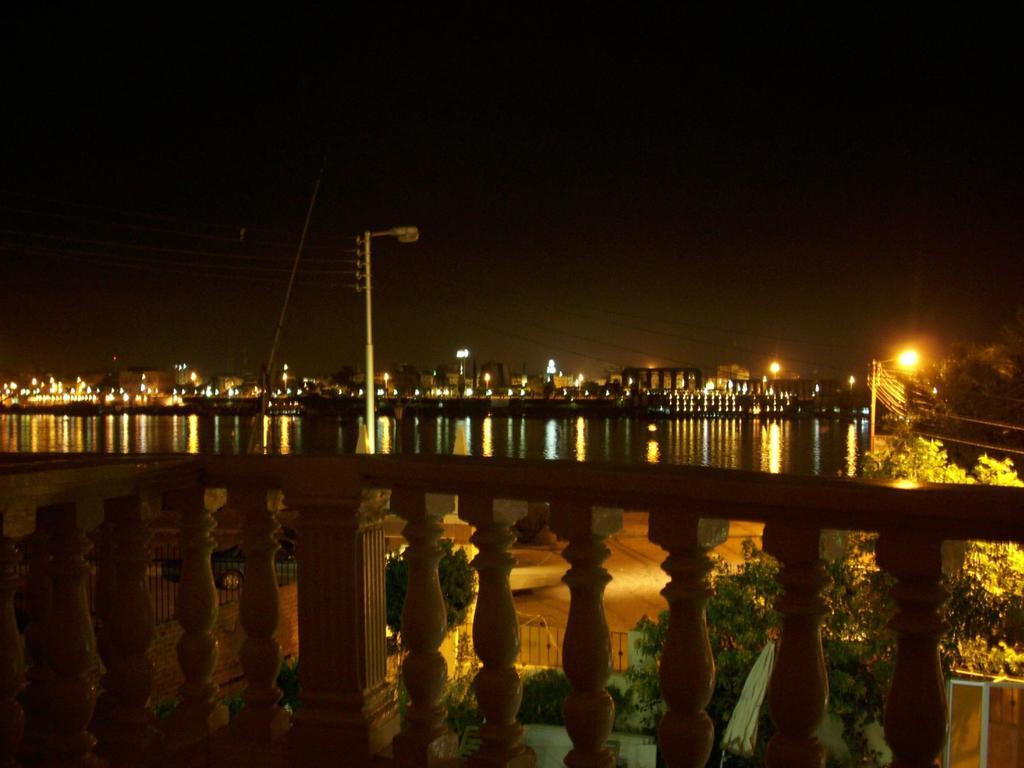 El Mesala Hotel Luxor Eksteriør billede