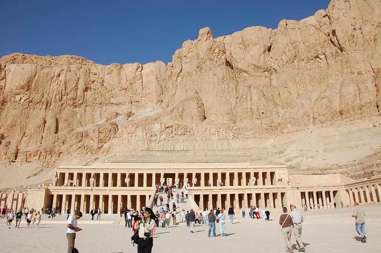 El Mesala Hotel Luxor Eksteriør billede