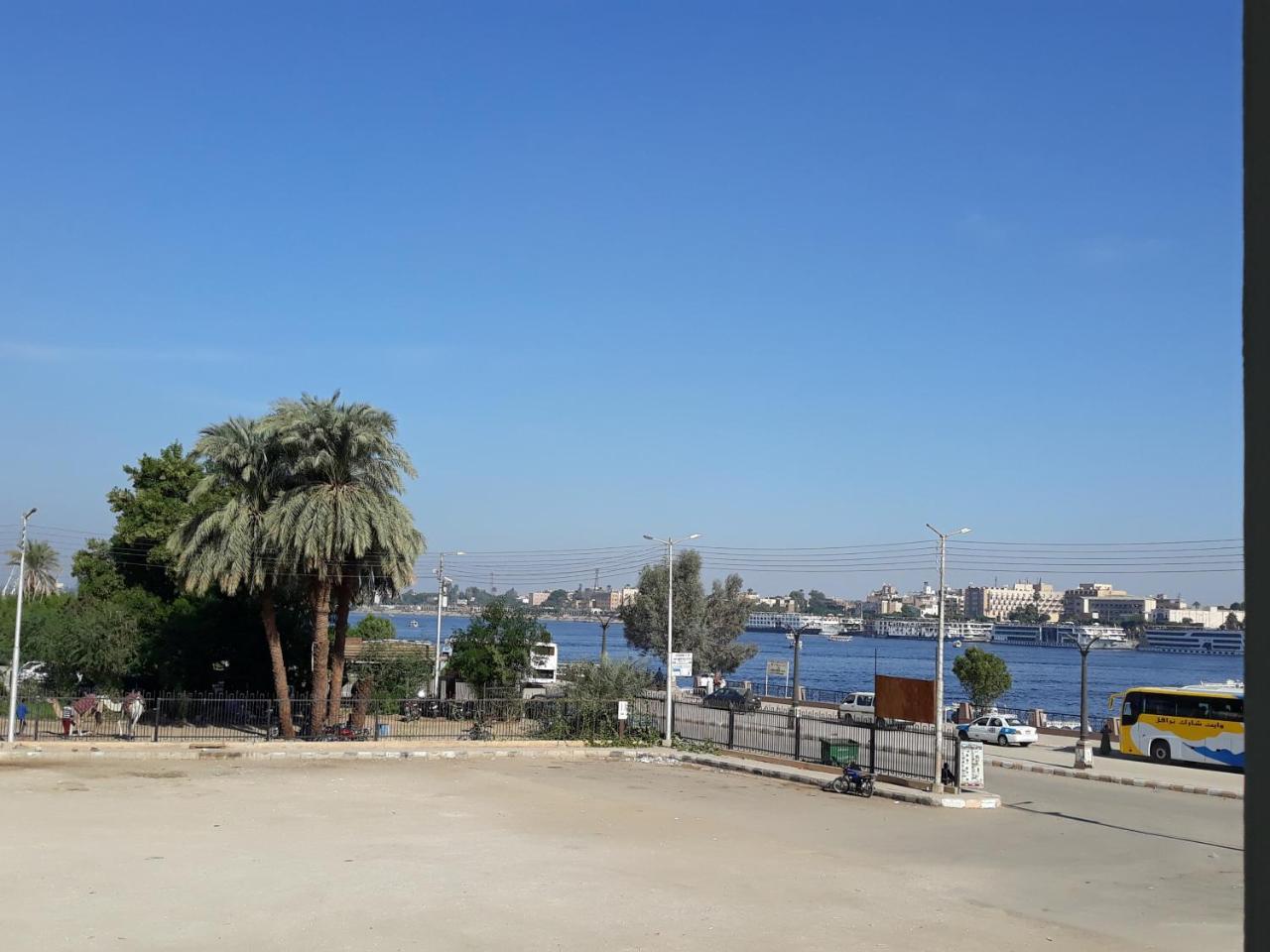 El Mesala Hotel Luxor Eksteriør billede